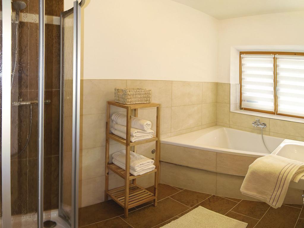 Ferienwohnung Bergblick Филцмос Стая снимка